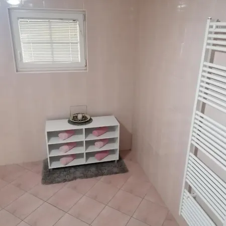 Apartma Sandi Lejlighed