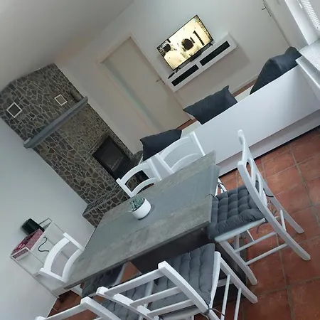 Apartma Sandi Apartment *